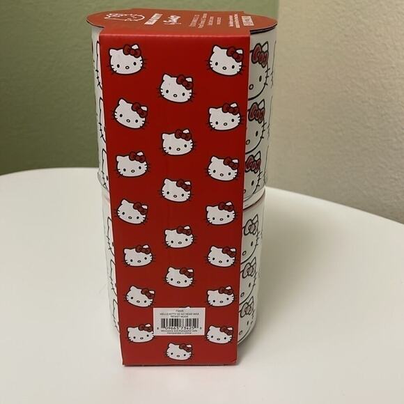 Hello Kitty by Sanrio set 2 large face mugs one pink bow and one red bow red NEW - Picture 6 of 7
